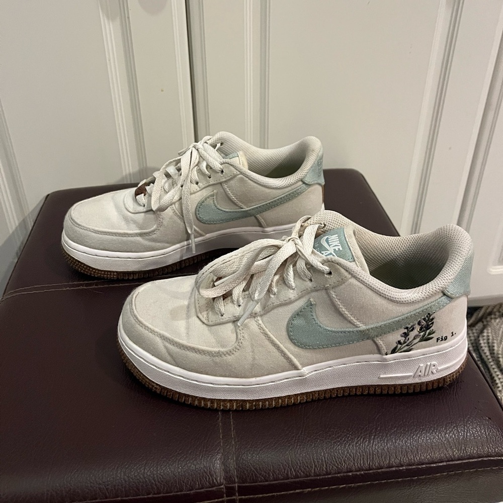 Nike Air Forces Limited Edition - Sustainable Indigo